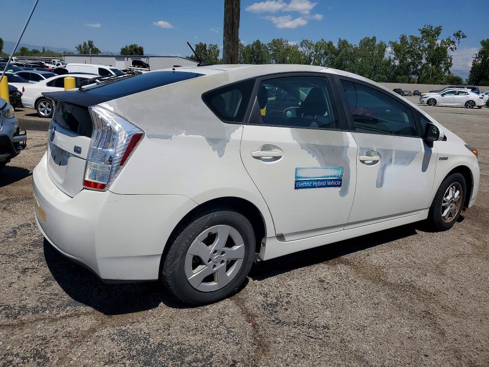 2010 Toyota Prius VIN JTDKN3DU2A0084249 COPART salvage auction — MINOR DENT/SCRATCHES, CA - DIS/DLR/EXP ONLY CLEAN TITLE, sold $850 on 2026-07-09 (photo 3)