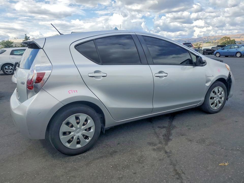2013 Toyota Prius c VIN JTDKDTB38D1051980 COPART salvage auction — FRONT END, Ca - Salvage Certificate, sold $300 on 2026-07-28 (photo 3)