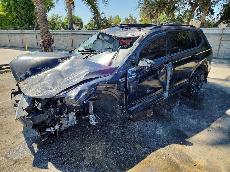 2021 Volkswagen Tiguan VIN 3VV3B7AX4MM026150 — COPART salvage auction photo