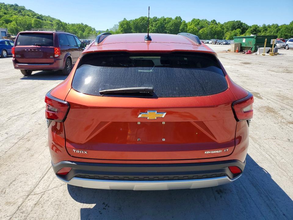 2024 Chevrolet Trax VIN KL77LHE20RC058715 COPART salvage auction — FRONT END, Oh - Cert Of Title-Salvage, sold $5,600 on 2026-07-23 (photo 6)