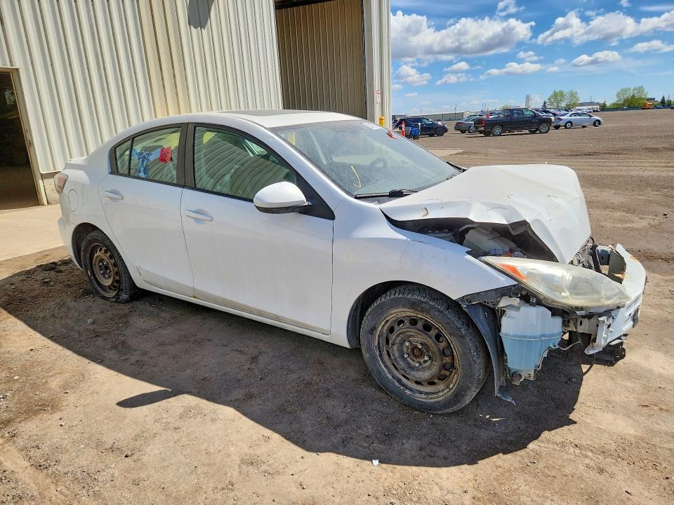 2011 Mazda 3 VIN JM1BL1W50B1439107 COPART salvage auction — FRONT END, Ab - Bos - Salvage, sold $175 on 2026-07-14 (photo 4)