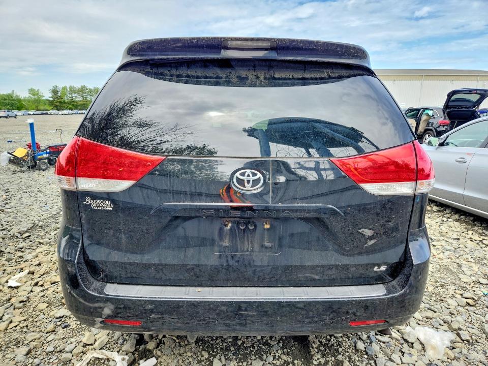 2014 Toyota Sienna VIN 5TDKK3DC4ES417117 COPART salvage auction — FRONT END, Nj - Cert Of Title-Salvage, sold $3,000 on 2026-07-13 (photo 6)