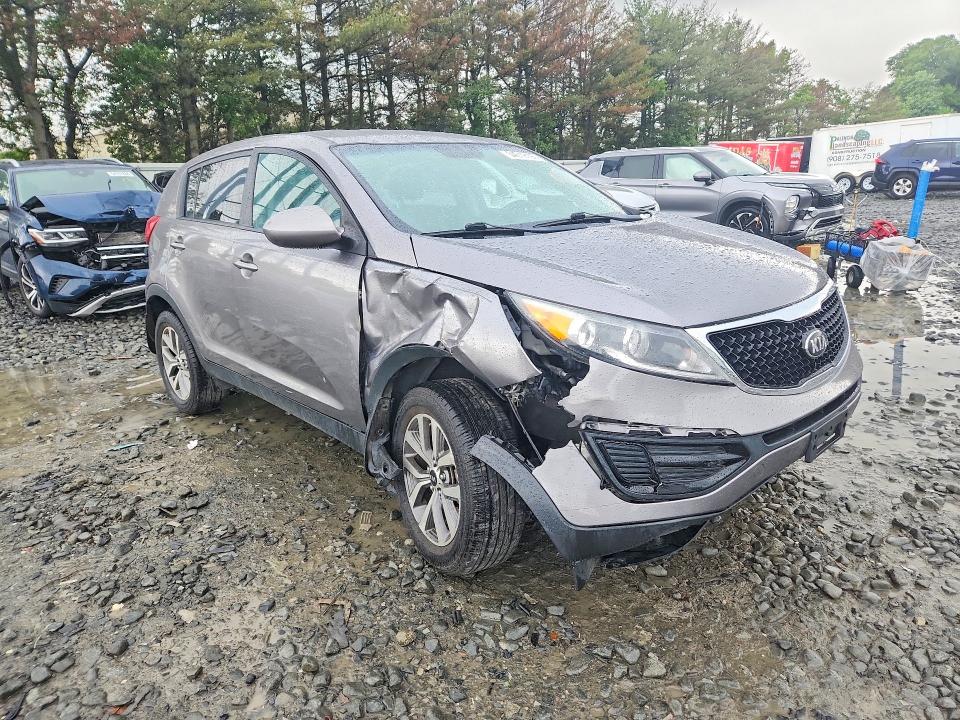 2014 Kia Sportage VIN KNDPB3AC1E7586158 COPART salvage auction — FRONT END, Id - Salvage Certificate Of Title, sold $2,250 on 2026-07-08 (photo 4)