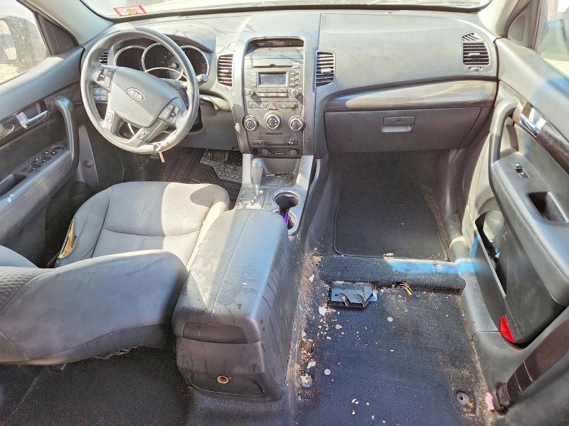 2011 Kia Sorento VIN 5XYKT4A1XBG138270 COPART salvage auction — MINOR DENT/SCRATCHES, Nj - Cert Of Title-Salvage, sold $925 on 2026-07-14 (photo 8)