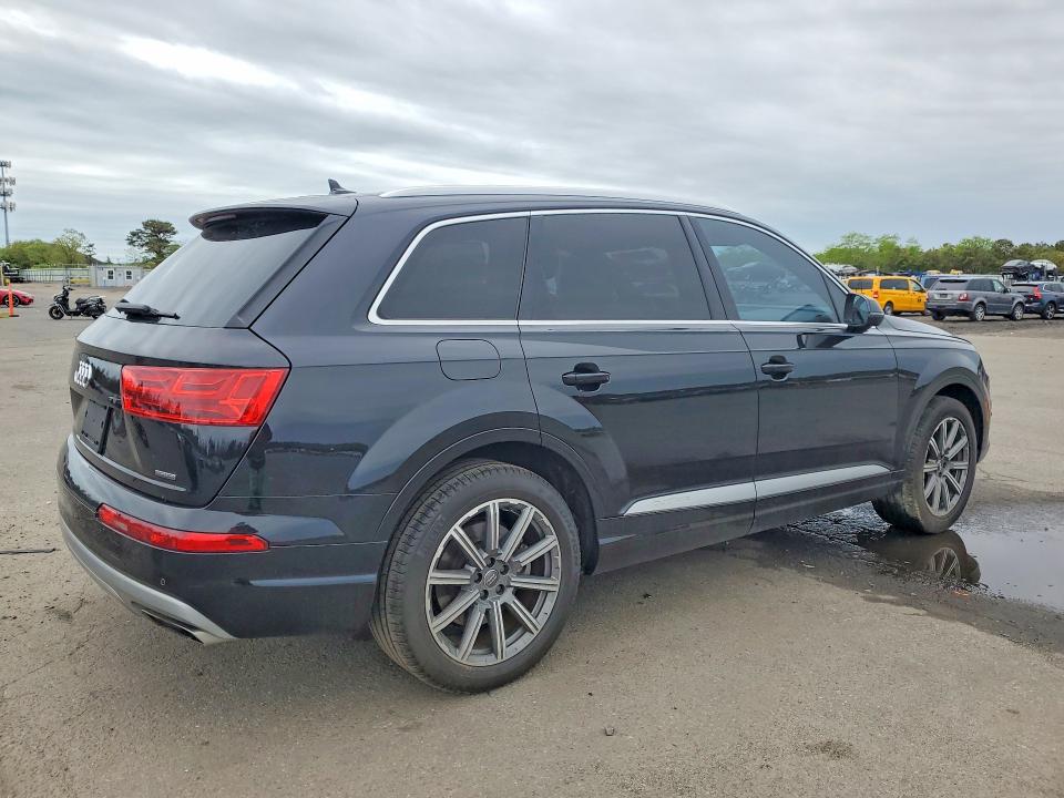 2018 Audi Q7 VIN WA1LHAF75JD020801 COPART salvage auction — MECHANICAL, FL - CERTIFICATE OF TITLE, sold $5,000 on 2026-07-27 (photo 3)
