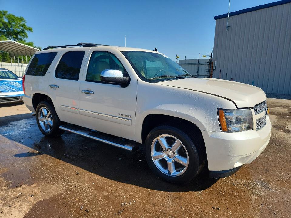 2014 Chevrolet Tahoe VIN 1GNSKCE0XER127880 COPART salvage auction — REAR END, Sc - Cert Of Title-Salvage, sold $325 on 2026-07-27 (photo 4)