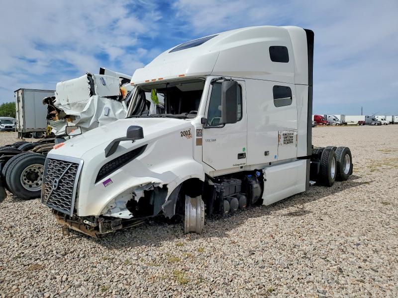 2021 Volvo VIN 4V4NC9EH1MN284817 COPART salvage auction — ROLLOVER, Ne - Cert Of Title-Salvage, sold $15 on 2026-07-30 (photo 2)