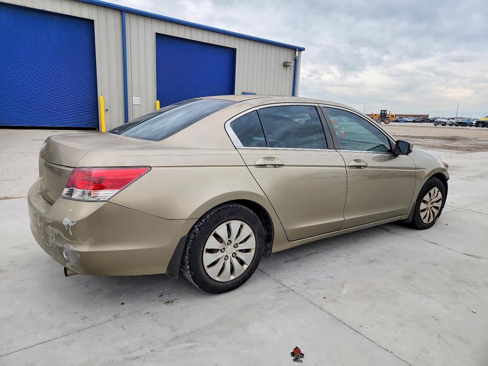 2008 Honda Accord VIN JHMCP26338C078531 COPART salvage auction — FRONT END, Tx - Certificate Of Title, sold $225 on 2026-07-31 (photo 3)