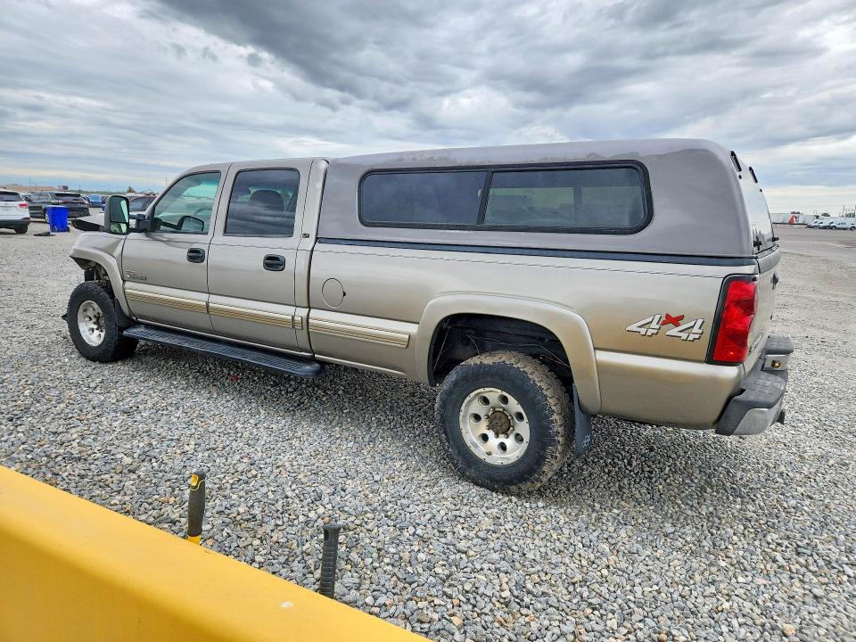 2002 Chevrolet Silverado 2500 VIN 1GCHK23122F159471 COPART salvage auction — FRONT END, Co - Public - Salvage Title, sold $3,950 on 2026-07-02 (photo 2)