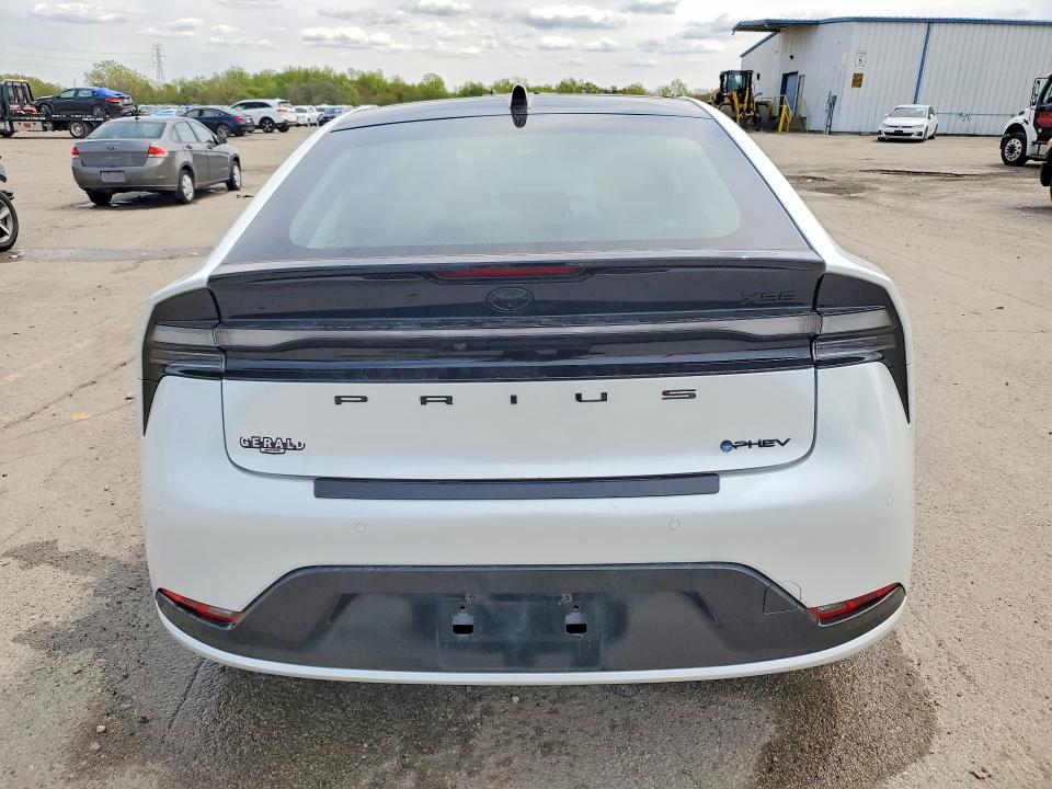 2026 Toyota Prius VIN JTDACACU3T3055495 COPART salvage auction — SIDE, Il - Salvage Certificate, sold $15,100 on 2026-07-17 (photo 6)