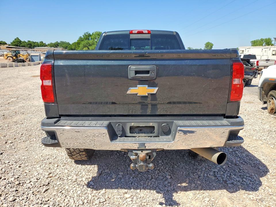 2017 Chevrolet Silverado 2500 VIN 1GC1KWEYXHF126911 COPART salvage auction — MINOR DENT/SCRATCHES, TX - CERTIFICATE OF TITLE, sold $9,100 on 2026-07-07 (photo 6)