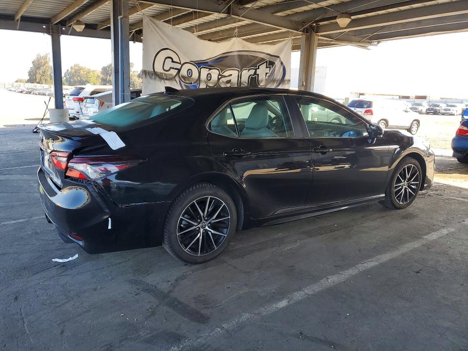 2021 Toyota Camry VIN 4T1T11AK0MU487159 COPART salvage auction — REAR END, Ca - Salvage Certificate, sold $10,000 on 2026-07-02 (photo 3)