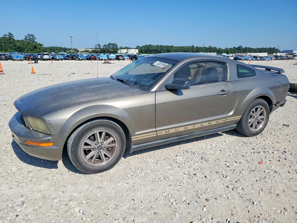 2005 Ford Mustang VIN 1ZVHT80N855253482 COPART salvage auction — REAR END, TX - CERTIFICATE OF TITLE, sold $675 on 2026-07-02 (photo 1)