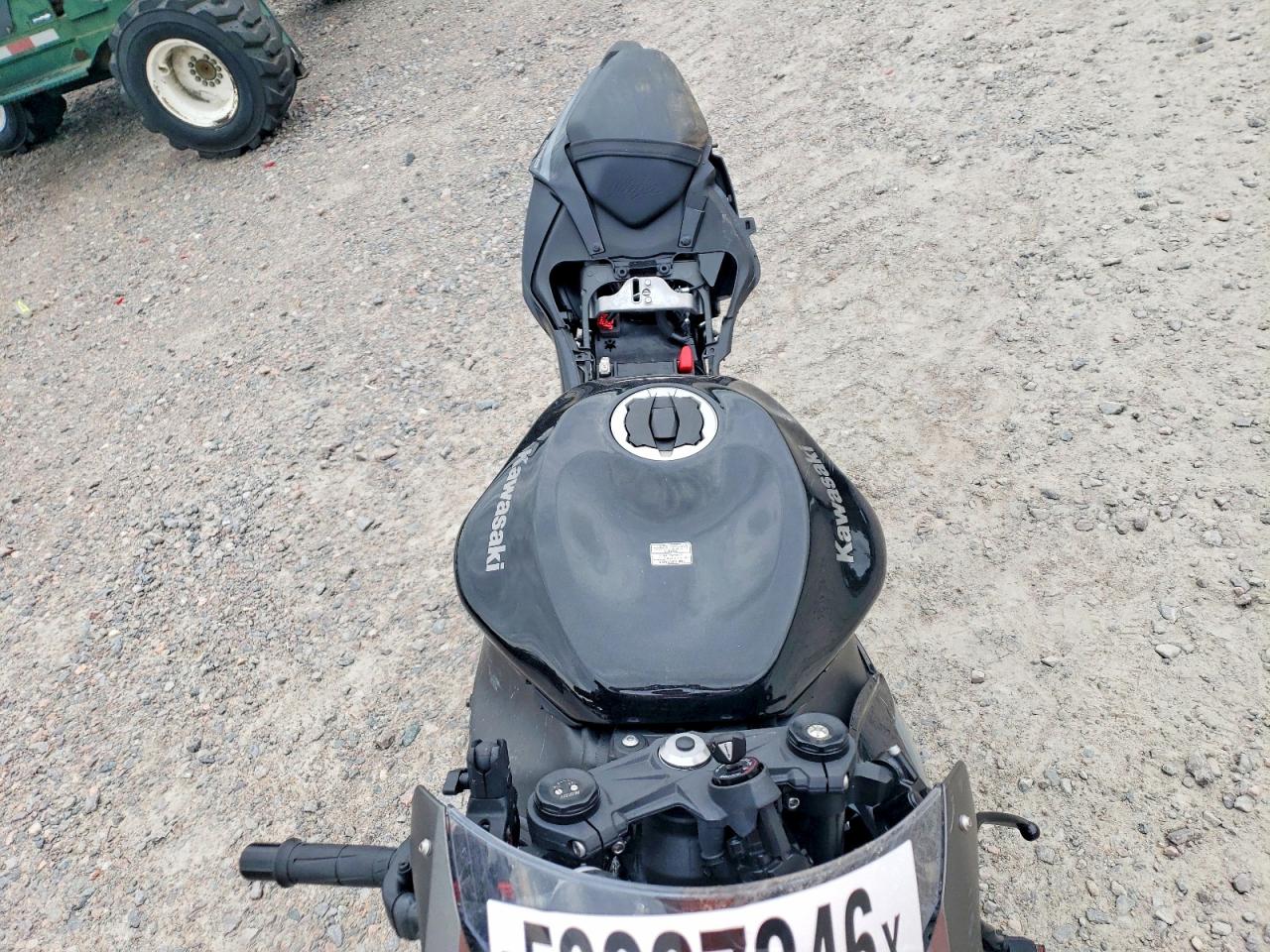 2026 Kawasaki ZX636 VIN JKBZXJK19TA015003 COPART salvage auction — All Over, SC - CERT OF TITLE-SALVAGE, sold $3,600 on 2026-07-09 (photo 5)