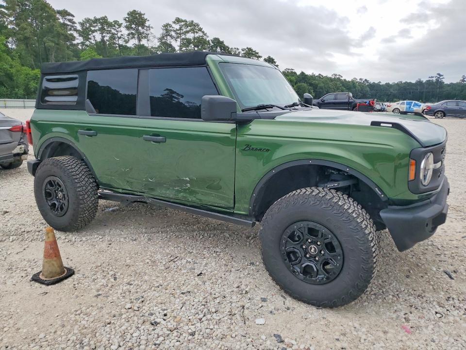 2022 Ford Bronco VIN 1FMEE5DH2NLA80763 COPART salvage auction — SIDE, TX - SALVAGE VEHICLE TITLE, sold $15,200 on 2026-07-10 (photo 4)