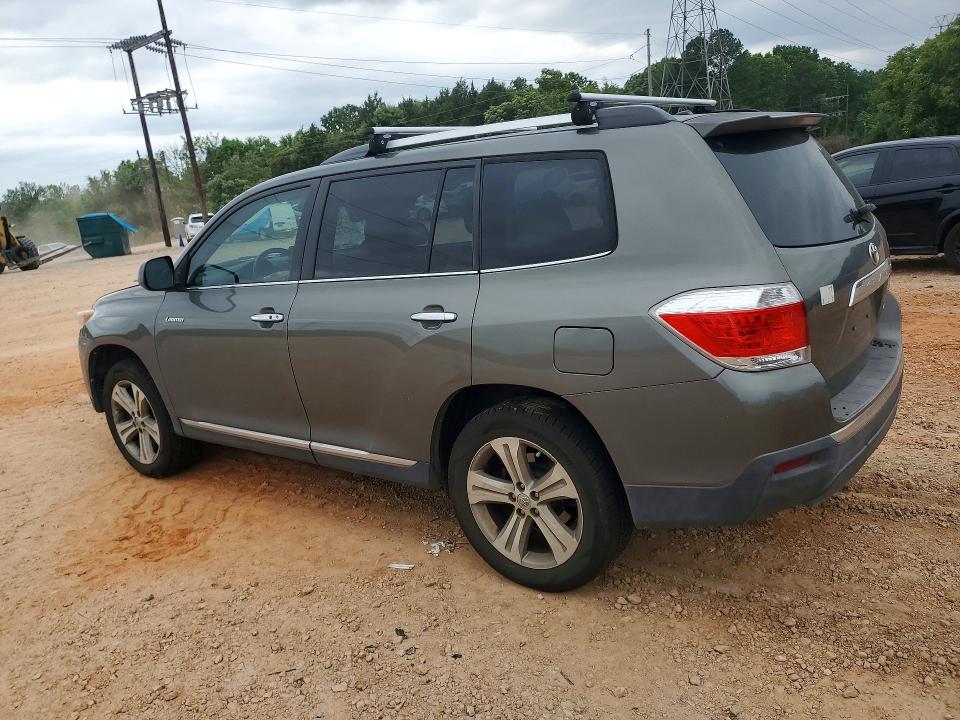 2011 Toyota Highlander VIN 5TDDK3EH5BS085039 COPART salvage auction — UNDERCARRIAGE, NC - SALVAGE CERTIFICATE OF TITLE, sold $3,600 on 2026-07-06 (photo 2)