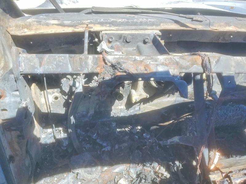 2008 Mercedes-benz Ml-class VIN 4JGBB22E18A410833 COPART salvage auction — INTERIOR BURN, Tn - Non-Repairable Certificate, sold $350 on 2026-07-09 (photo 9)