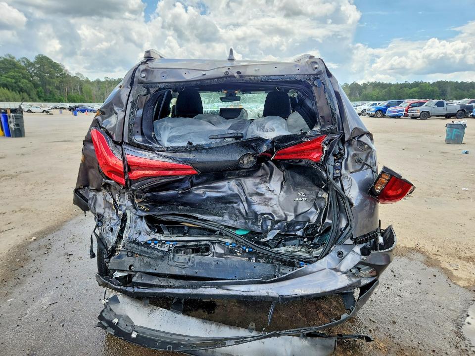 2018 Toyota Rav 4 VIN JTMJFREV6JJ208018 COPART salvage auction — REAR END, Sc - Non-Reb & Rem Salvage Title, sold $2,700 on 2026-07-27 (photo 6)