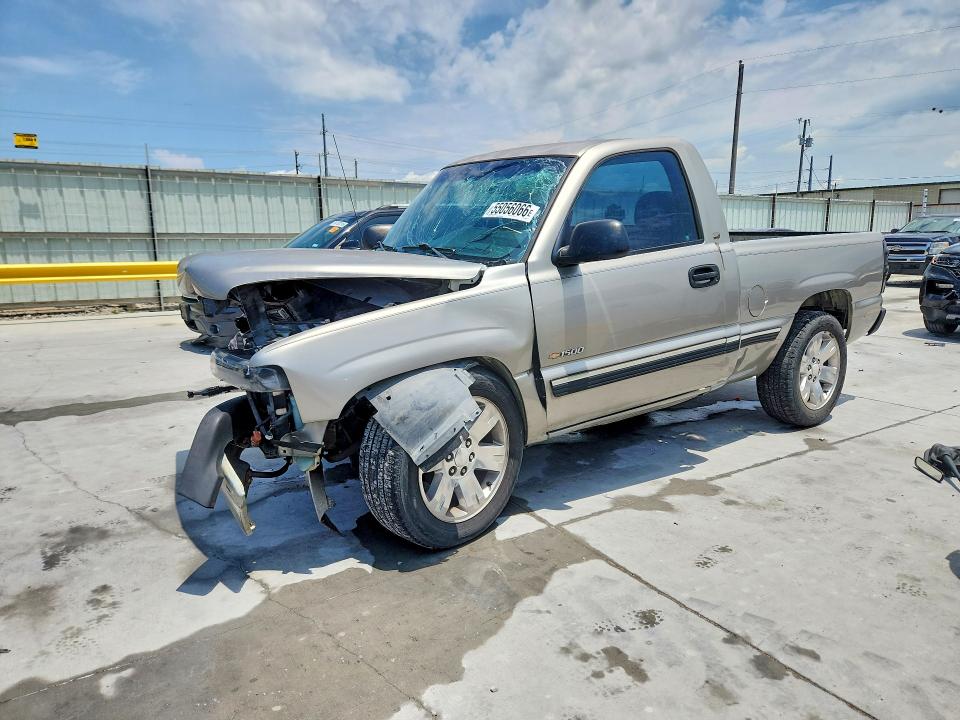 2002 Chevrolet Silverado 1500 VIN 1GCEC14W12Z156774 COPART salvage auction — FRONT END, TX - SALVAGE VEHICLE TITLE (P), sold $550 on 2026-07-02 (photo 1)