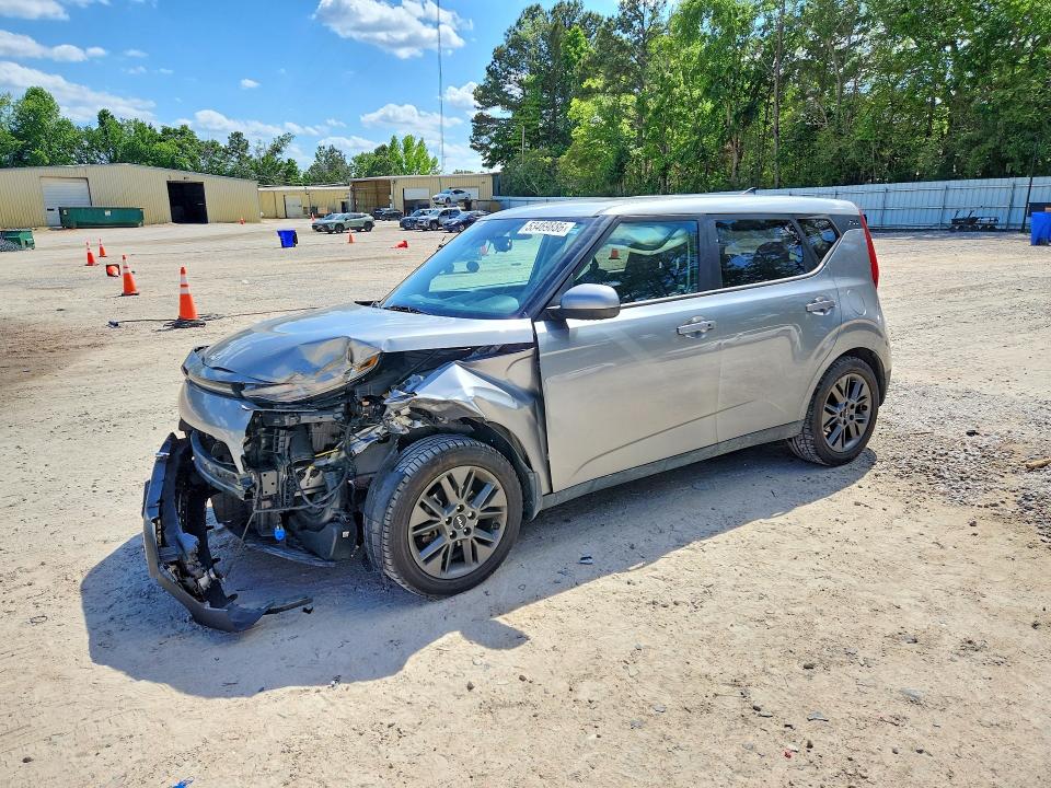 2022 Kia Soul VIN KNDJ33AU5N7804257 COPART salvage auction — FRONT END, Nc - Salvage Certificate Of Title, sold $2,650 on 2026-07-17 (photo 1)