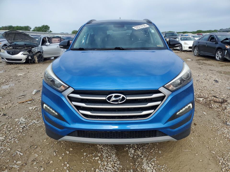 2017 Hyundai VIN KM8J33A28HU442456 COPART salvage auction — SIDE, Mo - Salvage Certificate Of Title, sold $800 on 2026-07-30 (photo 5)