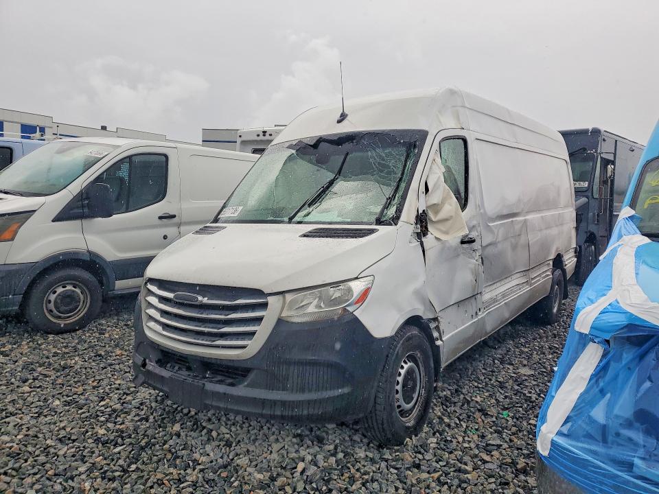 2019 Freightliner Sprinter 2500 VIN WDRPF1CDXKT009789 COPART salvage auction — ALL OVER, FL - CERT OF TITLE SLVG REBUILDABLE, sold $300 on 2026-07-29 (photo 1)