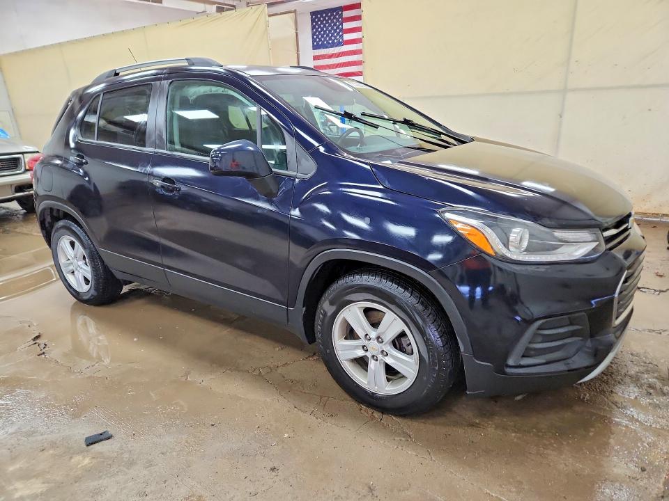 2021 Chevrolet Trax VIN KL7CJLSBXMB314899 COPART salvage auction — SIDE, Mi - Scrap Certificate Of Title, sold $200 on 2026-07-29 (photo 4)