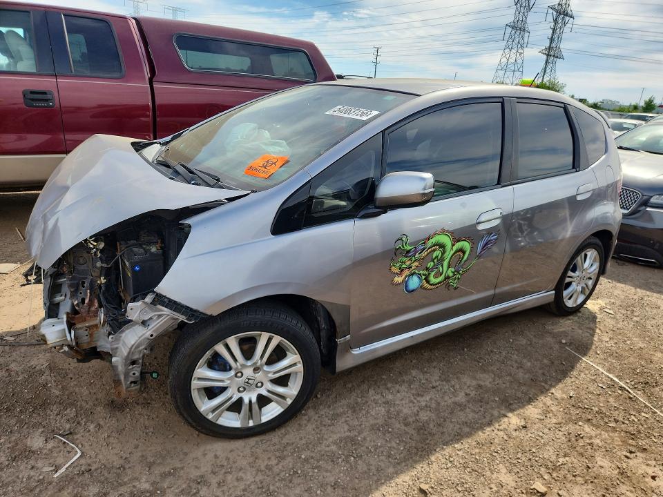 2009 Honda Fit VIN JHMGE87409S053515 COPART salvage auction — FRONT END, IL - JUNKING CERT OF A VEHICLE, sold $275 on 2026-07-21 (photo 1)