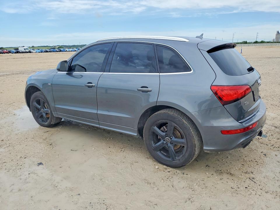 2017 Audi VIN WA1M2AFP4HA095216 COPART salvage auction — MINOR DENT/SCRATCHES, Tx - Salvage Vehicle Title, sold $150 on 2026-07-30 (photo 2)