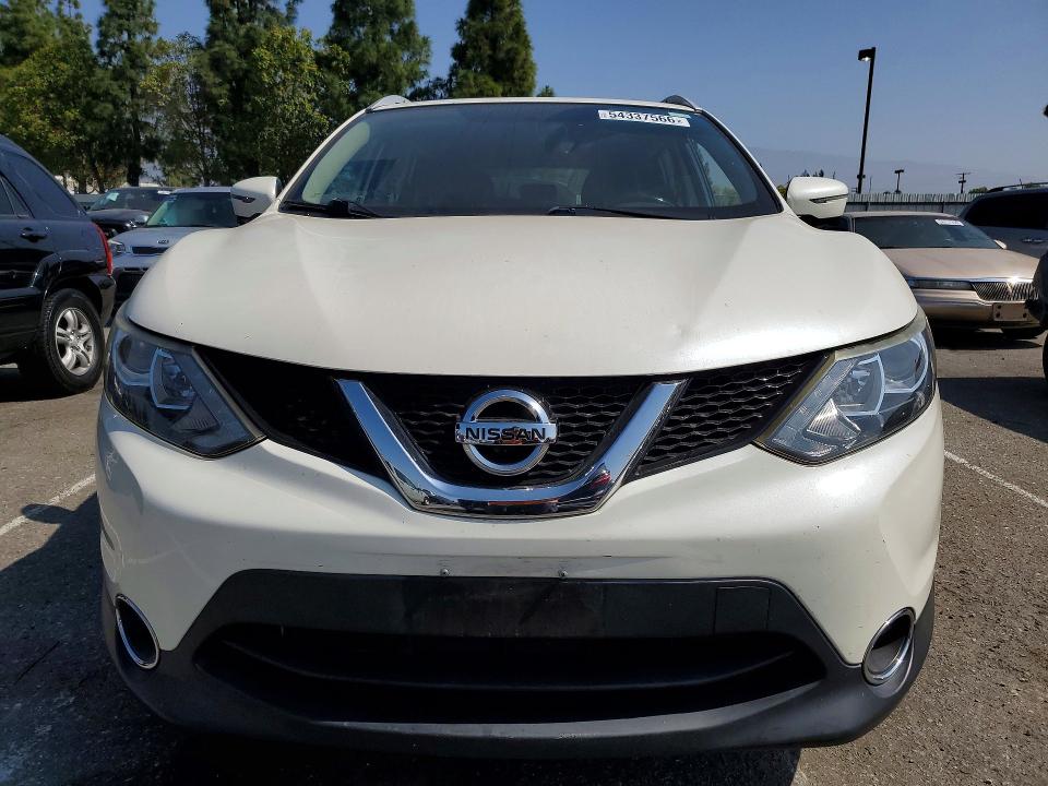 2017 Nissan VIN JN1BJ1CP1HW035601 COPART salvage auction — REAR END, Ca - Salvage Certificate, sold $2,250 on 2026-07-21 (photo 5)