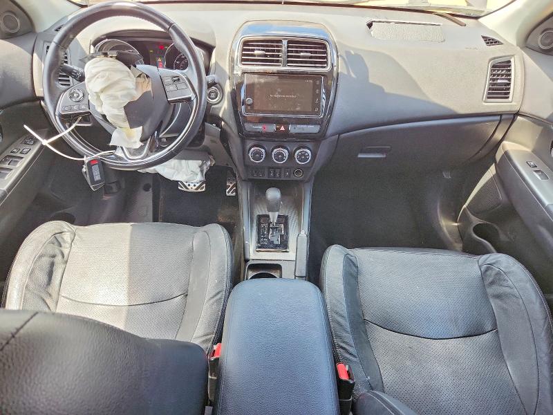 2018 Mitsubishi Outlander VIN JA4AP4AW4JZ011875 COPART salvage auction — FRONT END, AL - CERT OF TITLE-SALVAGE TITLE, sold $2,550 on 2026-07-08 (photo 8)