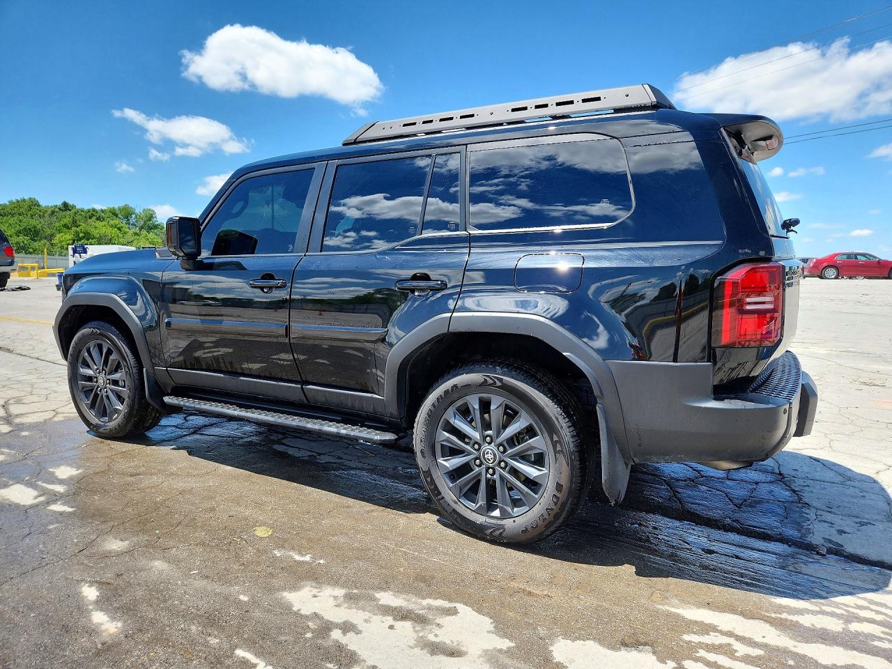 2025 Toyota Land Cruiser VIN JTEABFAJ8S5014187 COPART salvage auction — Side, TN - SALVAGE CERTIFICATE, sold $47,500 on 2026-06-29 (photo 2)