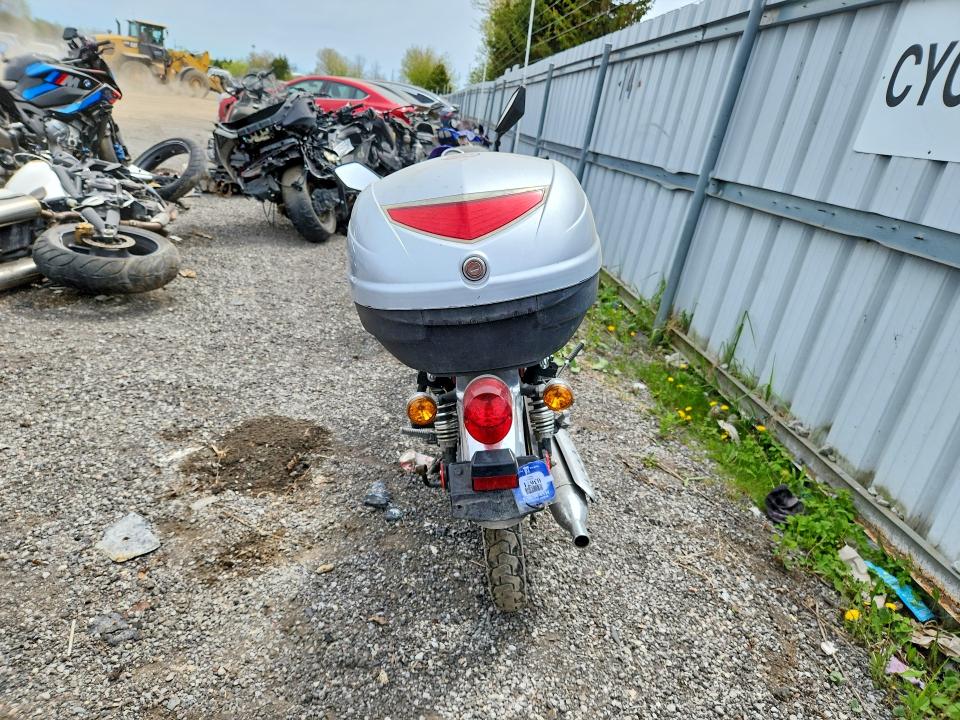 2013 Sym Wolf classic VIN RFGBB1ME9DSPA0620 COPART salvage auction — SIDE, ON - PERMIT IRREPAIRABLE, sold $150 on 2026-07-21 (photo 4)