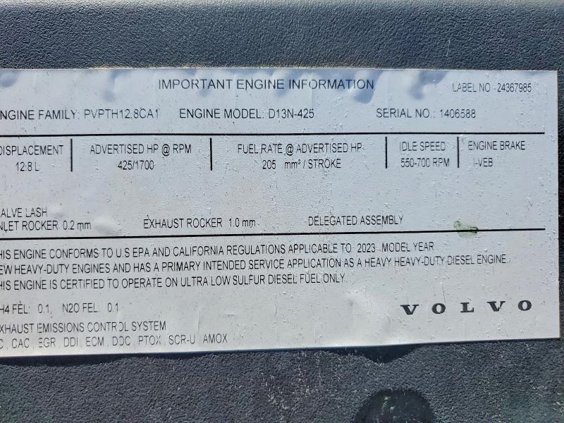 2024 Volvo Vn VIN 4V4NC9EH1RN640593 COPART salvage auction — ROLLOVER, Ca - Salvage Certificate, sold $5,900 on 2026-07-30 (photo 9)