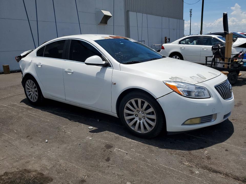 2011 Buick Regal VIN W04GN5EC6B1046391 COPART salvage auction — REAR END, Fl - Cert Of Title Slvg Rebuildable, sold $500 on 2026-07-08 (photo 4)
