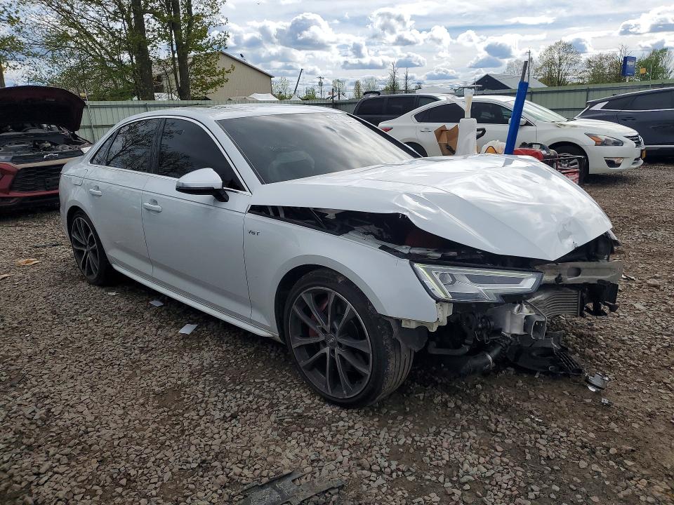 2018 Audi Rs4 VIN WAUB4AF42JA002869 COPART salvage auction — FRONT END, Ny - Mv-907A Salvage Certificate, sold $4,550 on 2026-07-06 (photo 4)
