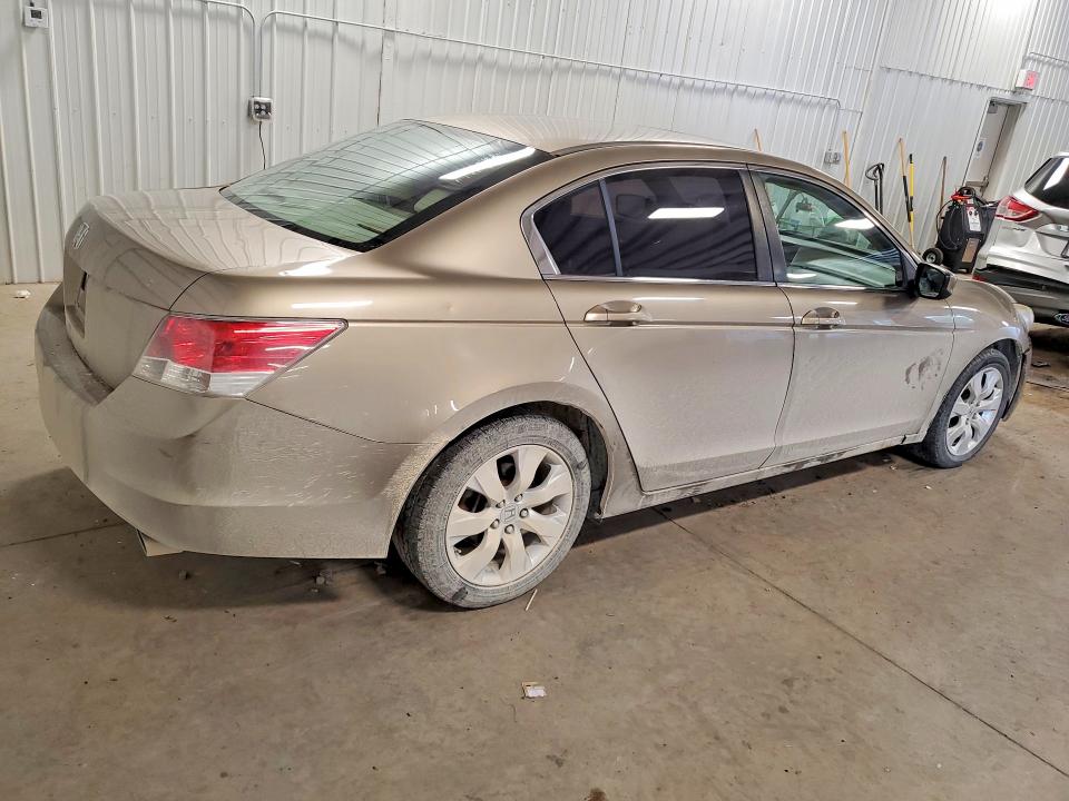 2008 Honda Accord VIN 1HGCP26768A046688 COPART salvage auction — HAIL, Mn - Cert Of Title-Prior Salvage, sold $525 on 2026-07-09 (photo 3)
