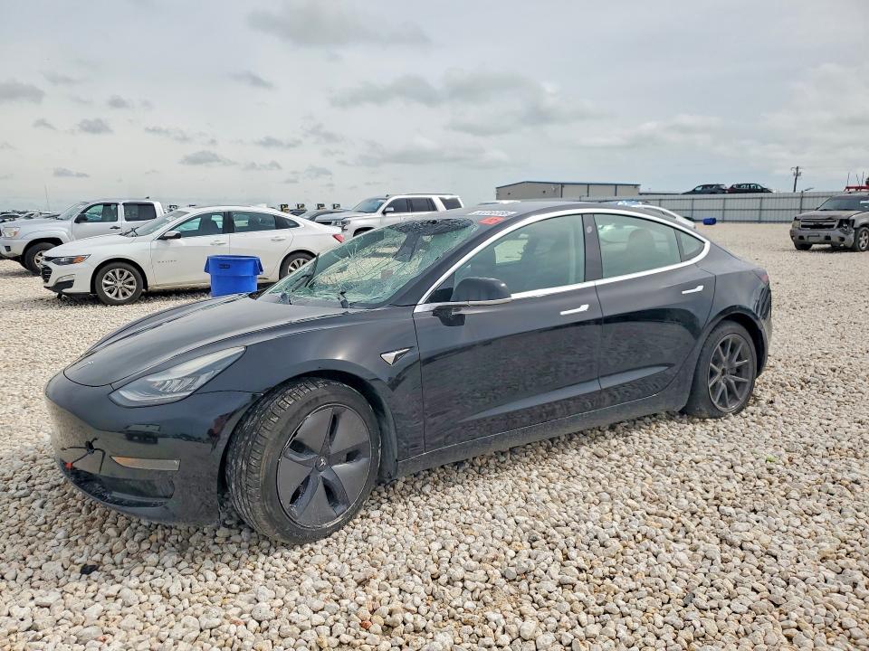 2019 Tesla Model 3 VIN 5YJ3E1EB2KF384205 COPART salvage auction — SIDE, Tx - Salvage Vehicle Title, sold $3,400 on 2026-07-09 (photo 1)