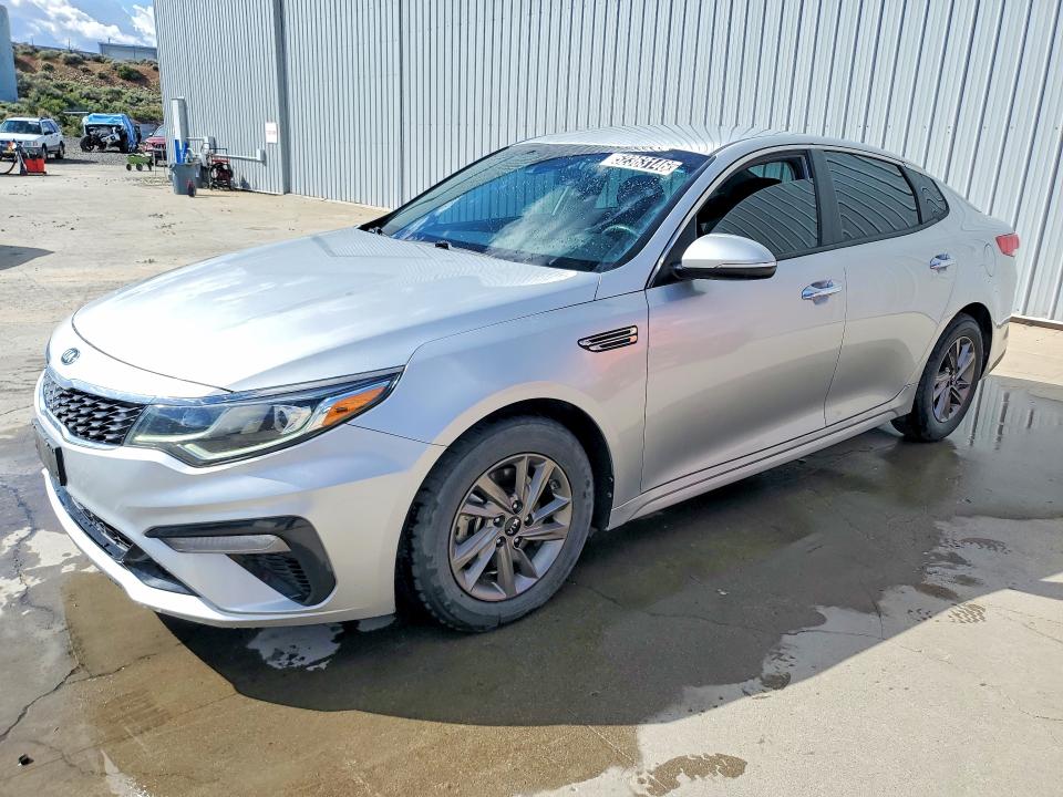 2020 Kia Optima VIN 5XXGT4L30LG381709 COPART salvage auction — MINOR DENT/SCRATCHES, Wy - Certificate Of Title, sold $3,800 on 2026-07-07 (photo 1)