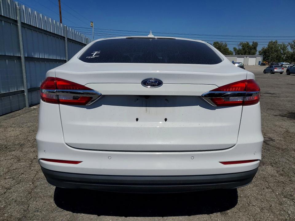 2020 Ford VIN 3FA6P0LU1LR266643 COPART salvage auction — SIDE, CA - SALVAGE CERTIFICATE, sold $5,700 on 2026-07-02 (photo 6)