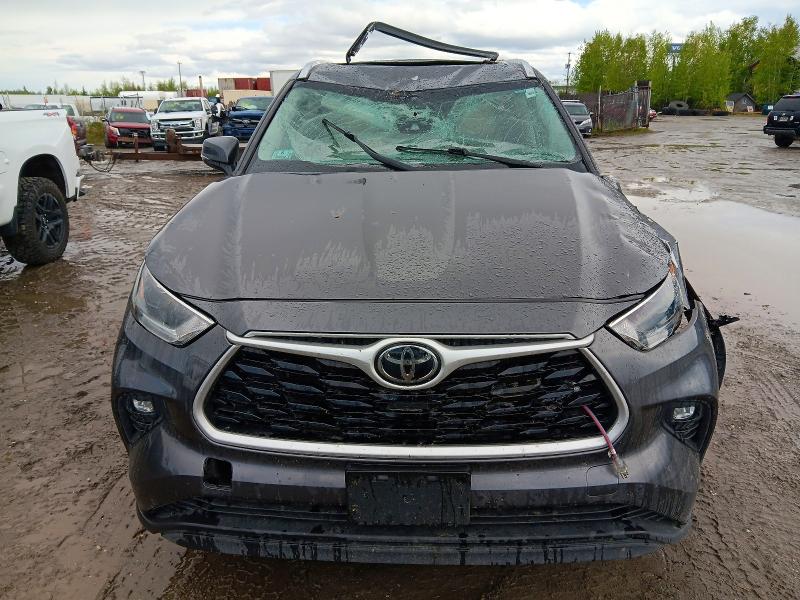 2021 Toyota Highlander VIN 5TDGZRBHXMS115848 COPART salvage auction — ALL OVER, Ak - Bill Of Sale- Salvage, sold $1,050 on 2026-07-21 (photo 5)