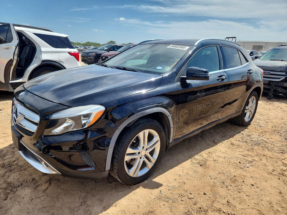 2015 Mercedes-benz Gla-class VIN WDCTG4GB4FJ090368 COPART salvage auction — MINOR DENT/SCRATCHES, Tx - Salvage Vehicle Title, sold $2,600 on 2026-07-09 (photo 1)