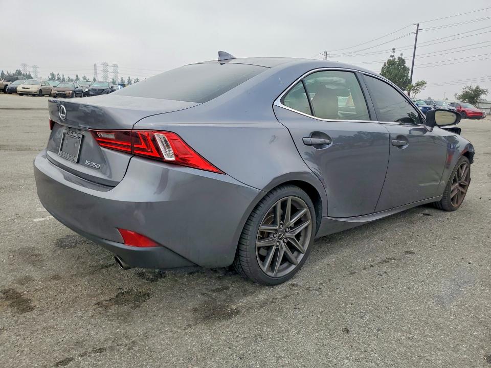 2014 Lexus VIN JTHBE1D26E5013064 COPART salvage auction — FRONT END, Ca - Salvage Certificate, sold $2,050 on 2026-07-28 (photo 3)