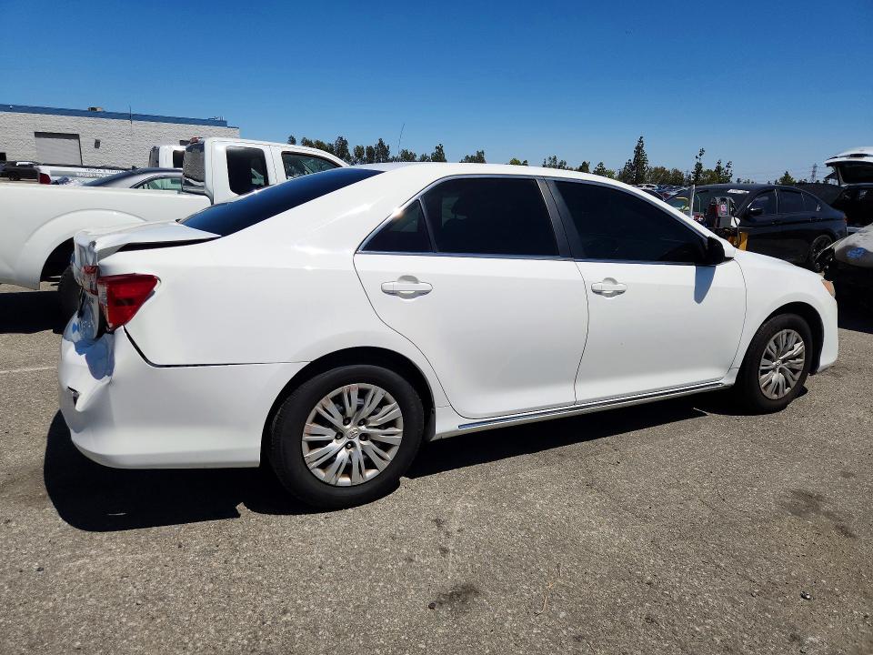 2014 Toyota Camry VIN 4T4BF1FK0ER434541 COPART salvage auction — REAR END, Ca - Salvage Certificate, sold $2,300 on 2026-07-02 (photo 3)
