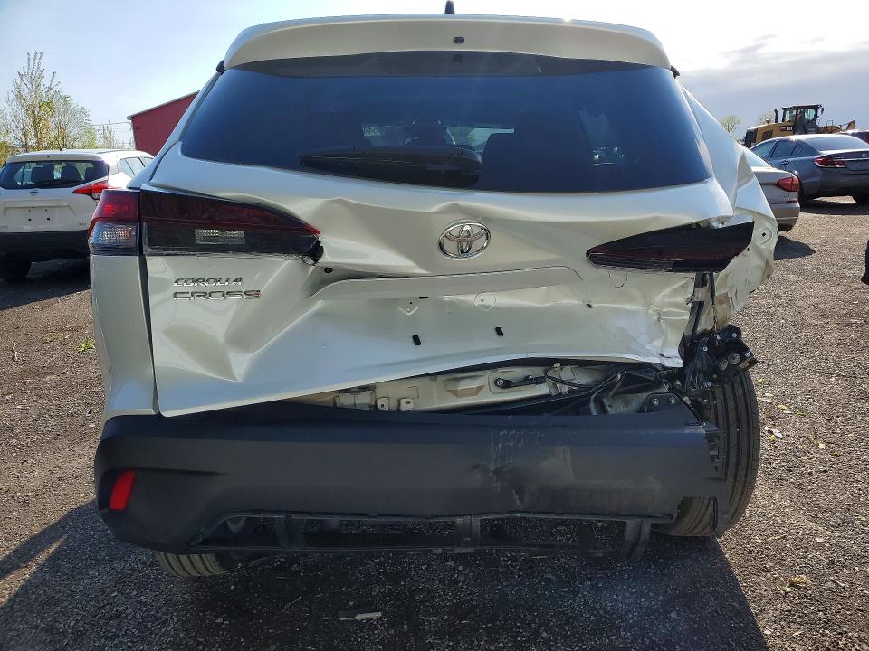 2026 Toyota Corolla cross VIN 7MUCAABG8TV184587 COPART salvage auction — REAR END, On - Permit Salvage, sold $7,300 on 2026-07-09 (photo 6)