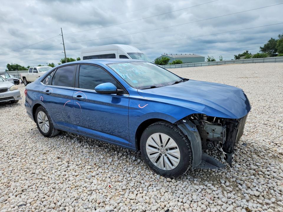 2019 Volkswagen Jetta VIN 3VWC57BU8KM067692 COPART salvage auction — FRONT END, Tx - Salvage Vehicle Title, sold $2,750 on 2026-07-09 (photo 4)