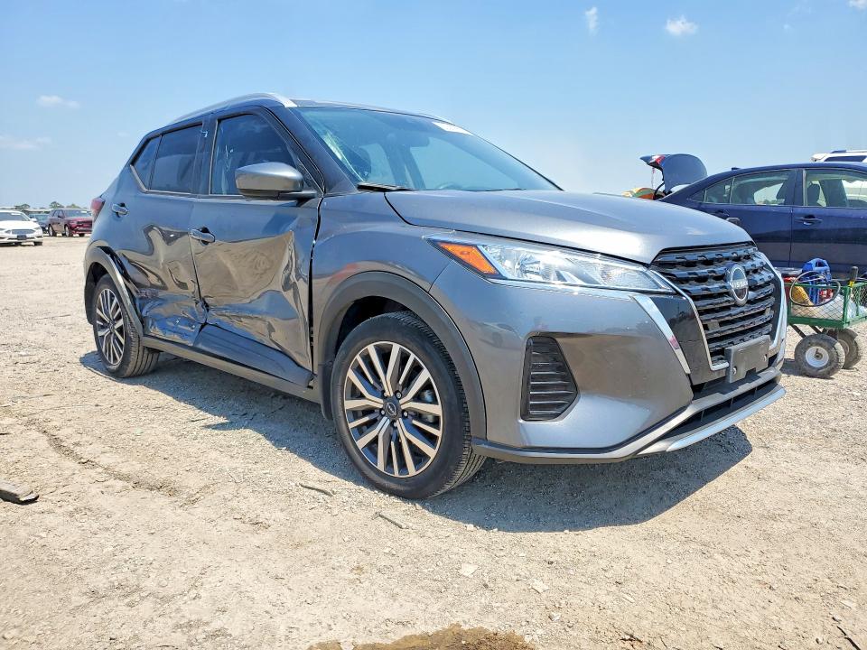 2024 Nissan Kicks VIN 3N1CP5CV3RL474055 COPART salvage auction — SIDE, Tx - Salvage Vehicle Title, sold $4,600 on 2026-07-02 (photo 4)