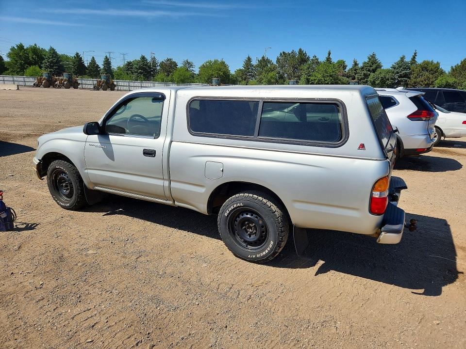 2002 Toyota Tacoma VIN 5TENL42N42Z095632 COPART salvage auction — FRONT END, Il - Salvage Certificate, sold $250 on 2026-07-30 (photo 2)