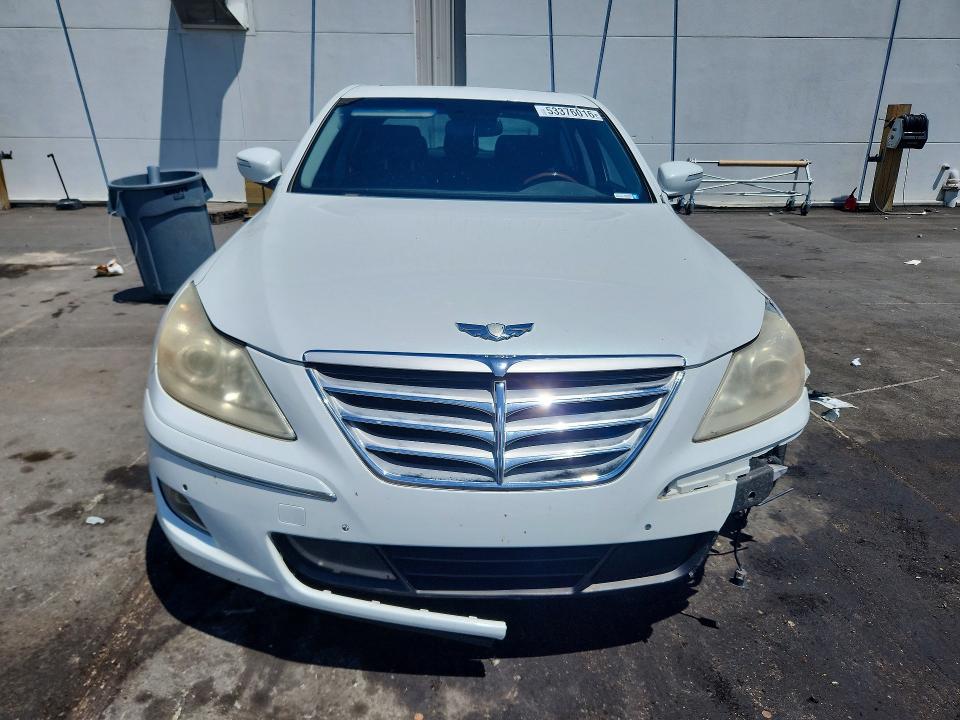 2011 Hyundai Genesis VIN KMHGC4DF1BU114155 COPART salvage auction — FRONT END, FL - CERT OF TITLE SLVG REBUILDABLE, sold $350 on 2026-07-20 (photo 5)