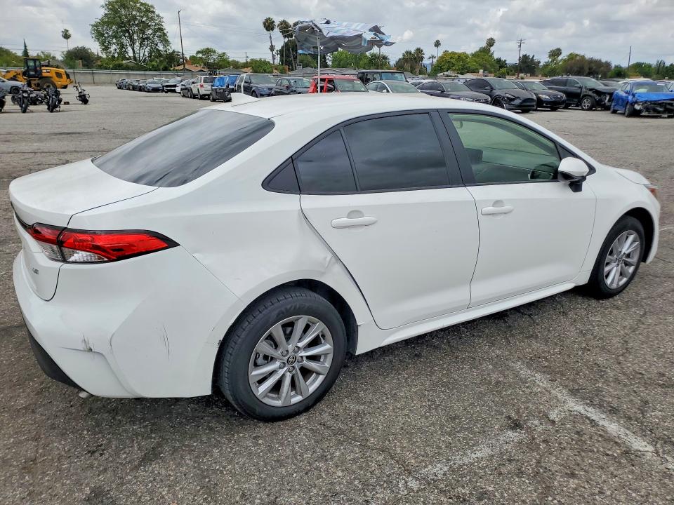 2024 Toyota Corolla VIN JTDB4MEEXRJ014648 COPART salvage auction — SIDE, CA - SALVAGE CERTIFICATE, sold $5,700 on 2026-07-24 (photo 3)